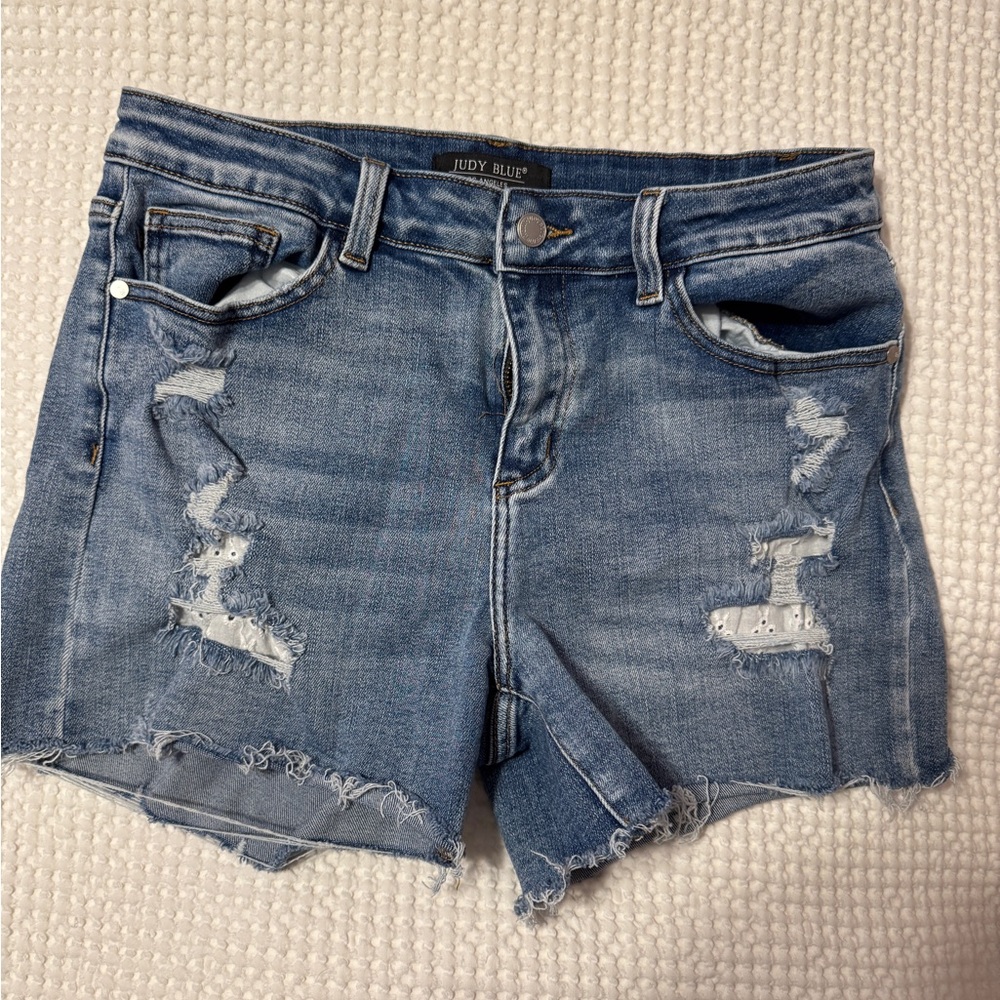 Judy Blue Women's Distressed Denim Shorts - Blue Lace